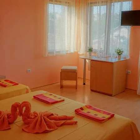 Pensionat Tatyana 3*